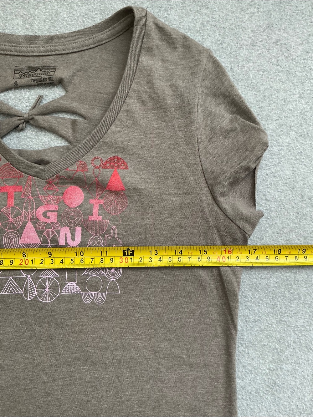 Patagonia Custom Upcycled Graphic Tee Tie Back Shirt Organic Cotton Women’s S - Picture 8 of 9